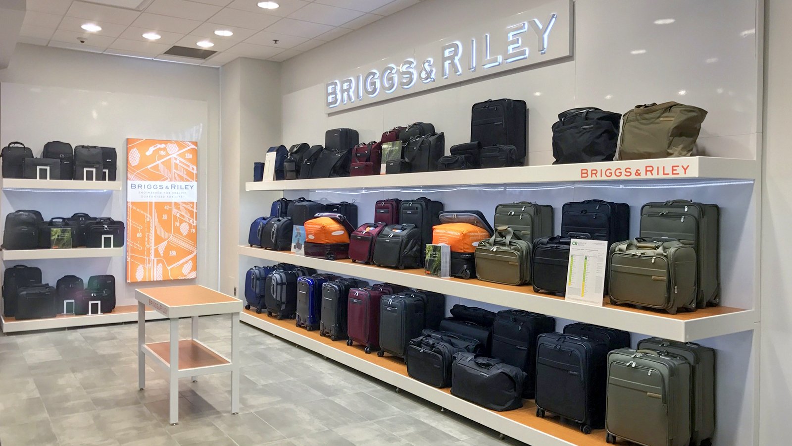 Briggs and deals riley outlet stores