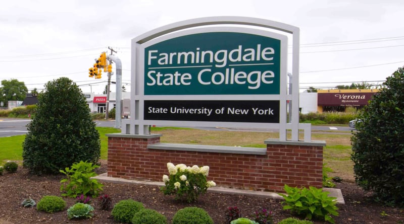 Suny Farmingdale Sign