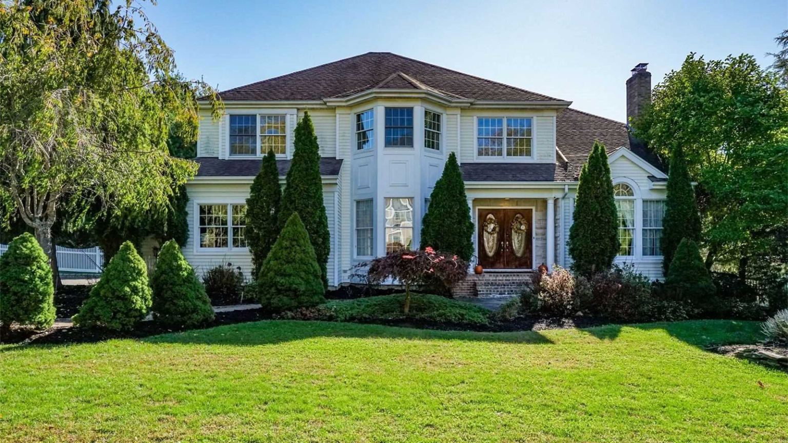 Just listed, just sold Homes in Setauket • The Long Island Times