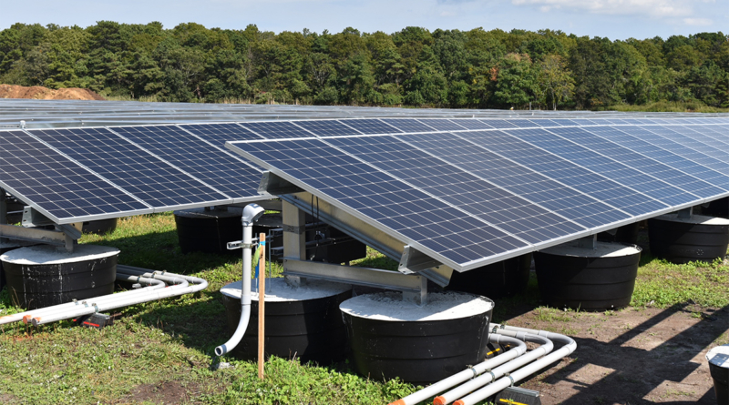 Manorville Solar