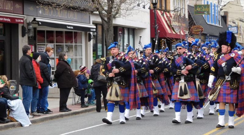 Farmingdale Parade