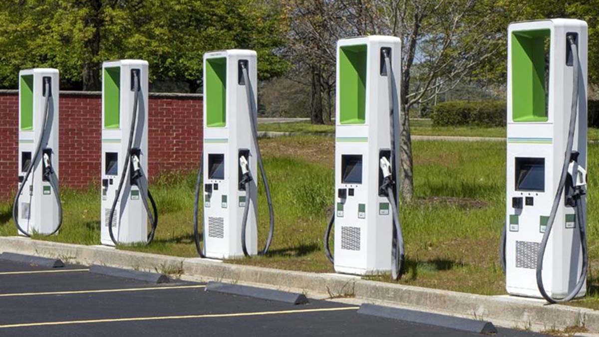 PSEGLI salutes engineers of electric vehicle program The Long Island
