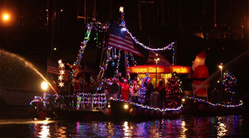 Huntington Lighthouse Boat Parade