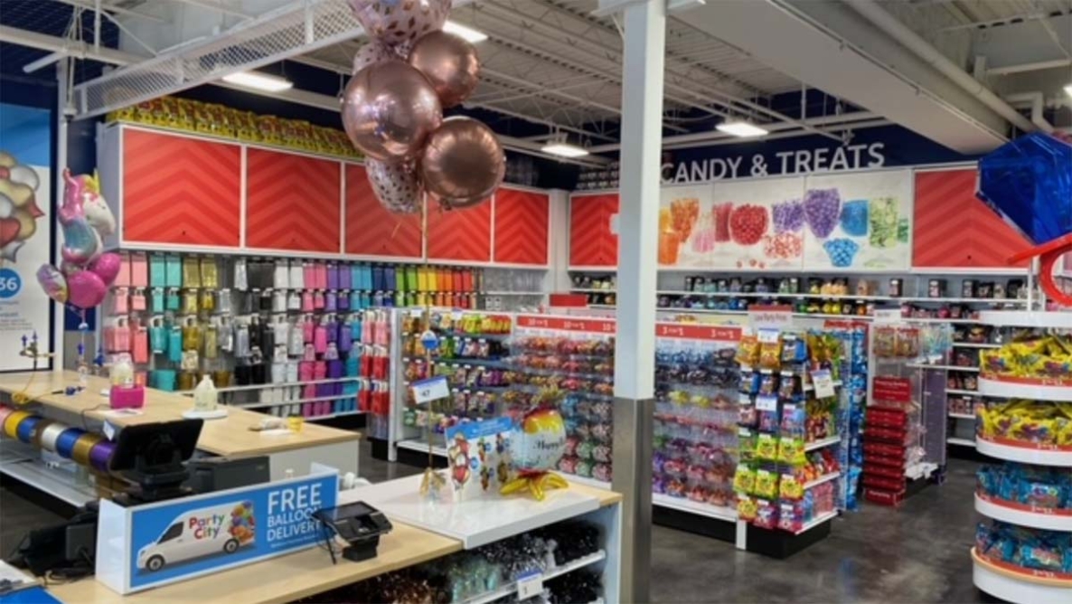 Party City opens new store in Merrick • The Long Island Times