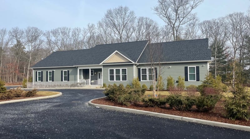 N Yaphank Ighl