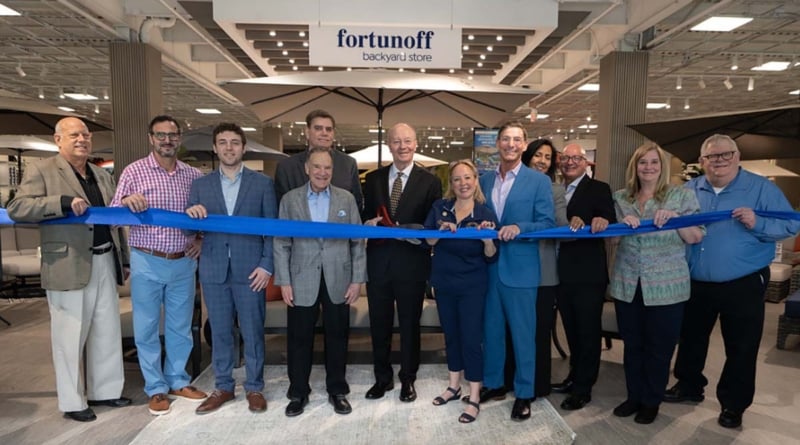 Fortunoff Ribbon Cutting