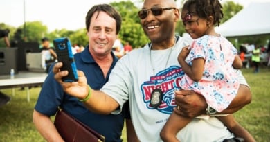 Nno Police Selfie 2