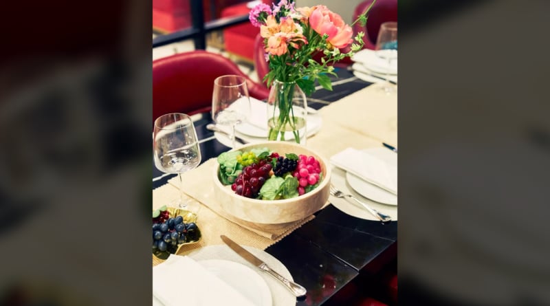 Local Table Syosset 1